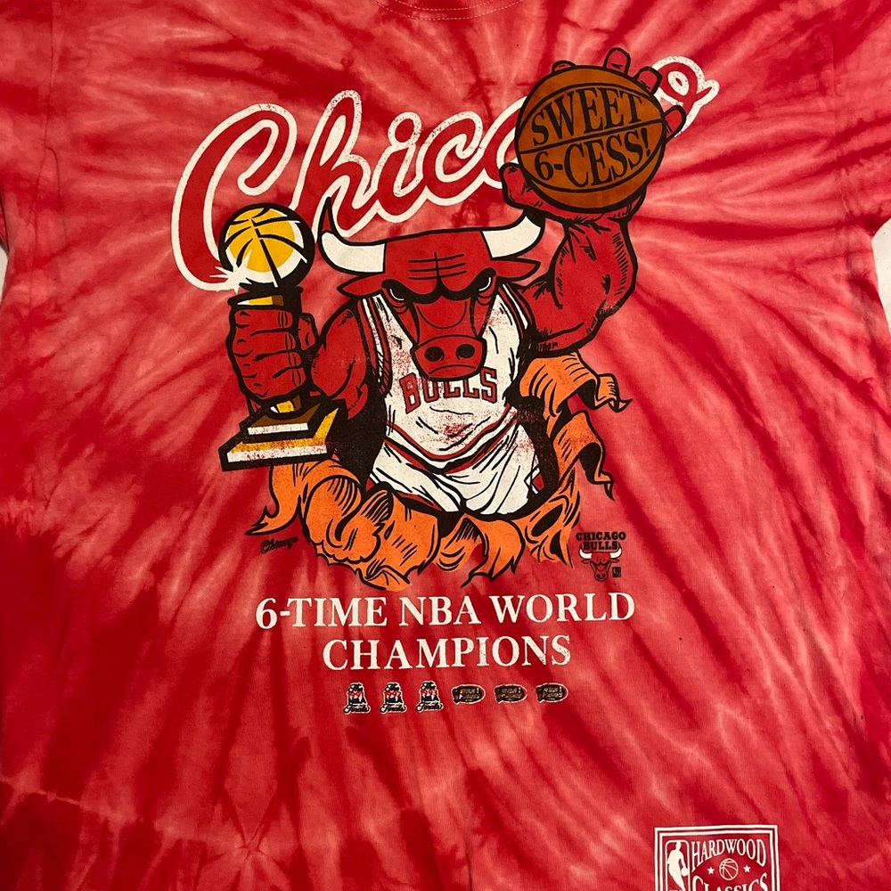 Chicago graphic t